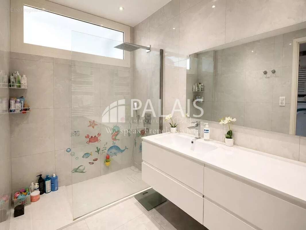 Appartement à VILLEFRANCHE-SUR-MER