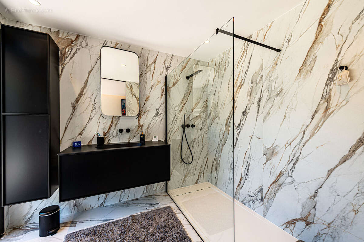 Maison à SAINT-RAPHAEL