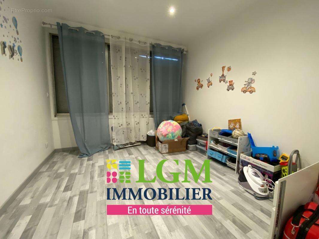Appartement À Vendre - photo 9