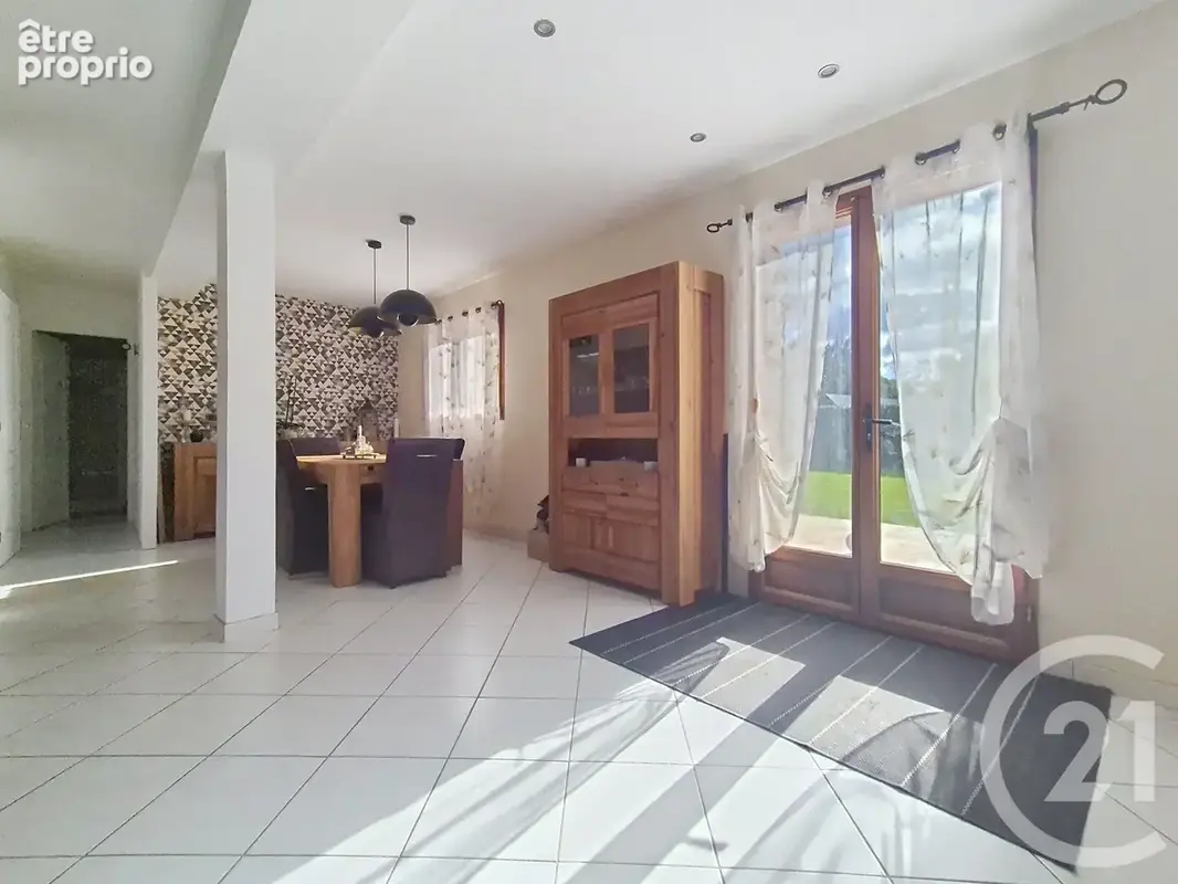 Maison 75 pièces 150 m² à vendre à Pont-Audemer (27500) - photo 7