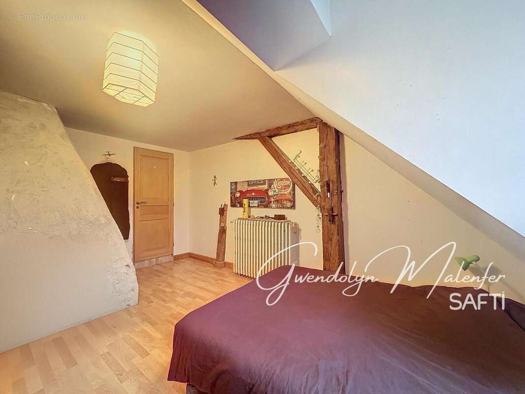 Maison 225 m² à Villers-Farlay  - photo 8