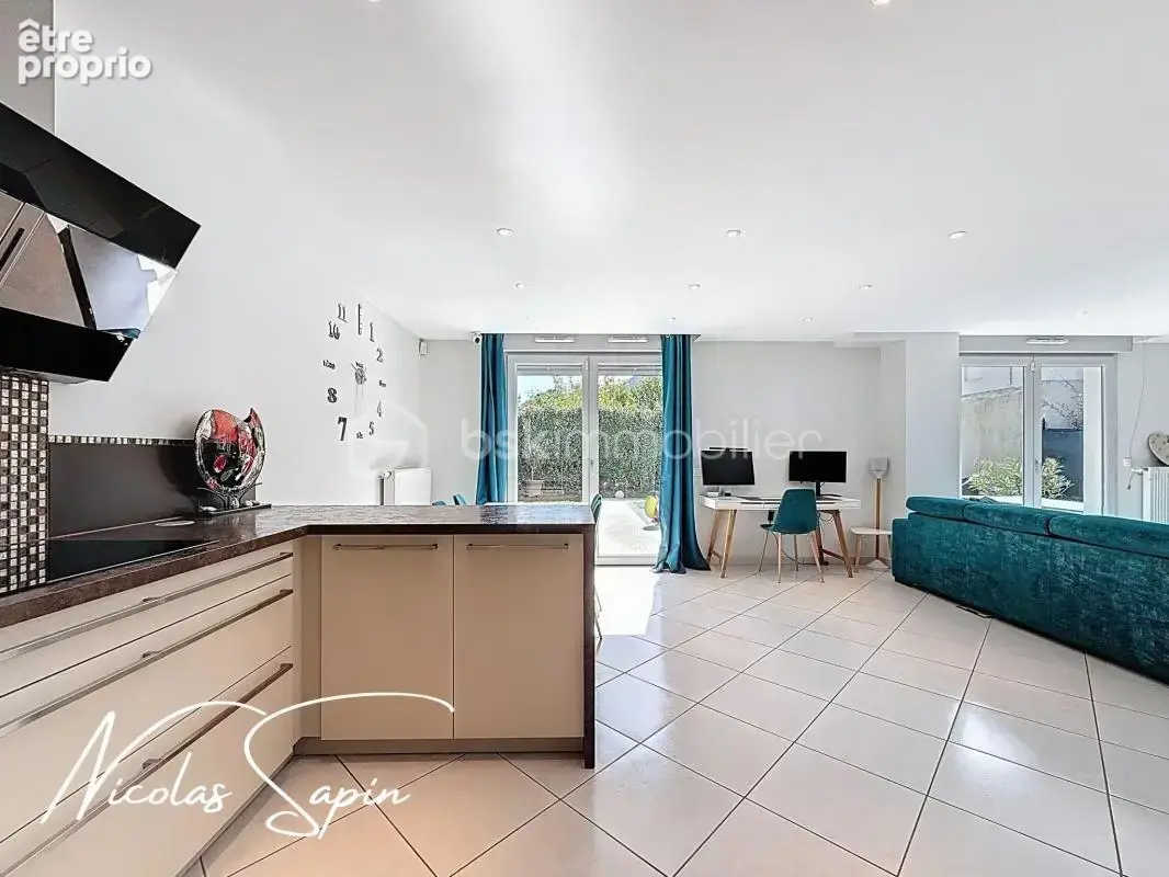 Maison jumelée de 102m2 avec piscine RT 2012 - photo 13