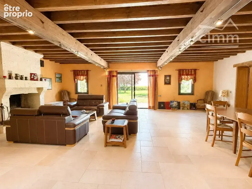 Longère de caractère en pierre – 6 chambres – 2 suites en rez-de-chaussée – 6 000 m² – entre blois et vendôme - photo 8