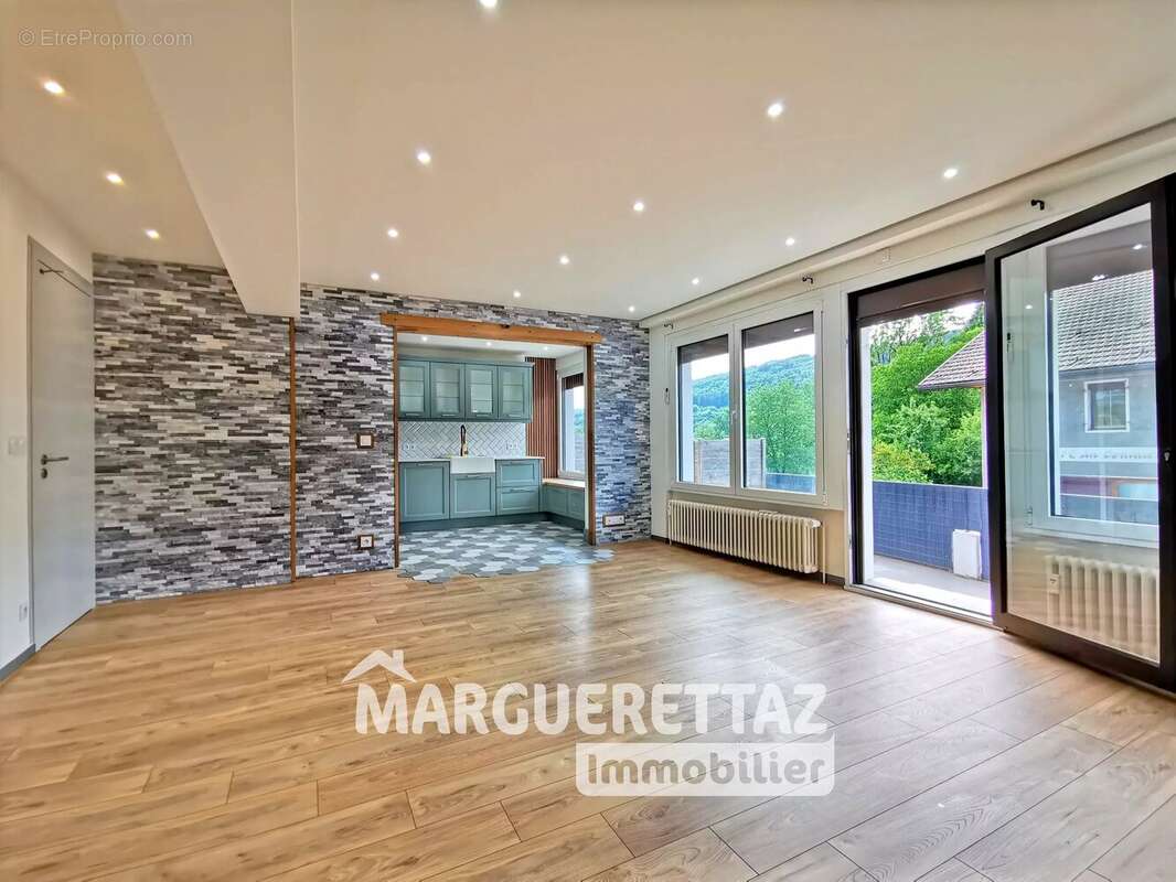 Appartement à HABERE-LULLIN