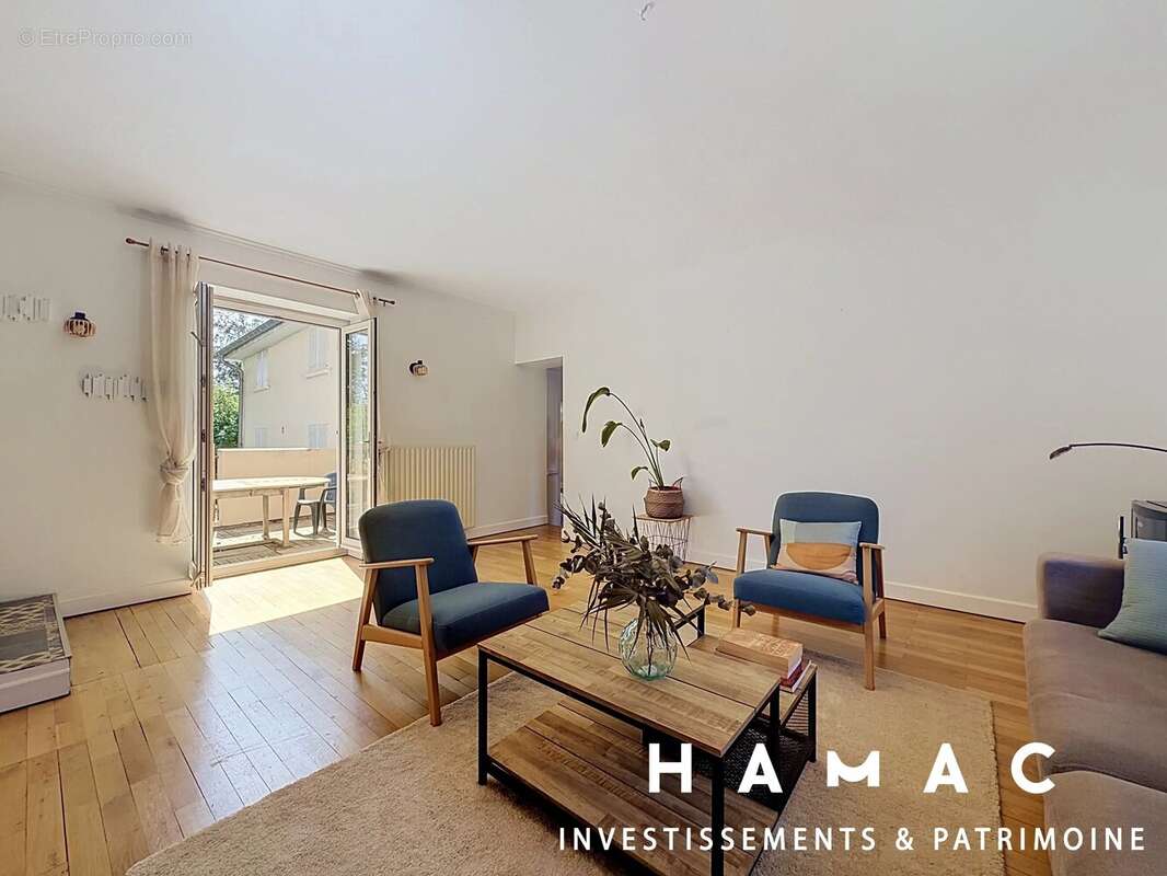 Emplacement Idéal - T3 - 76m2 - Terrasse - photo 2