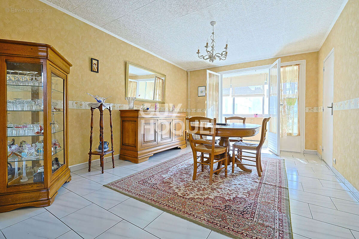 Appartement en centre-ville de Vandoeuvre-lès-Nancy - photo 5