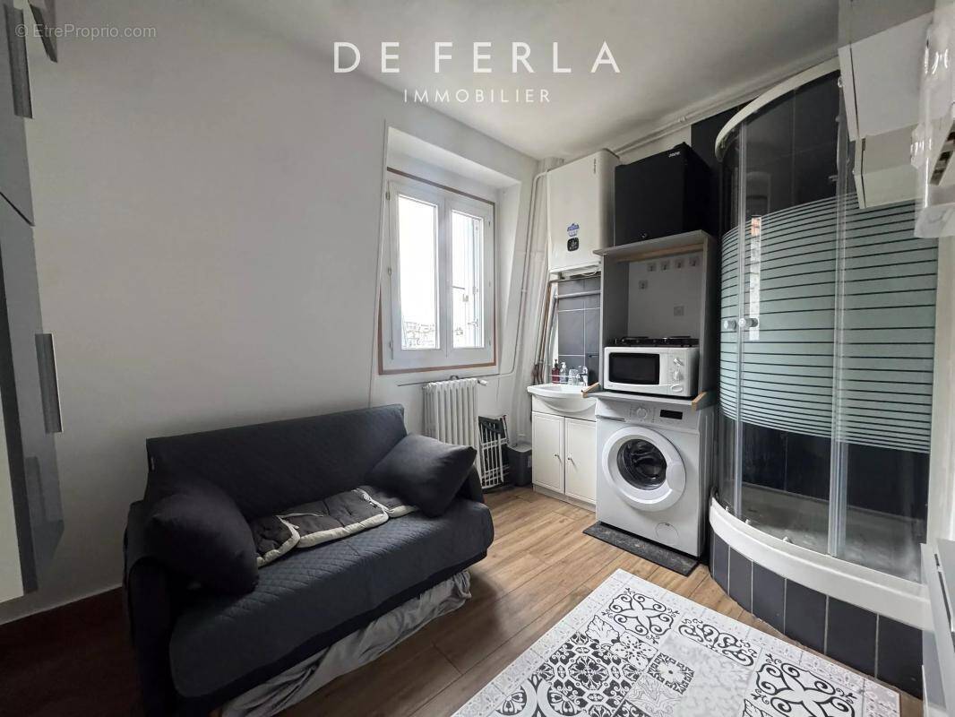 Appartement à PARIS-14E