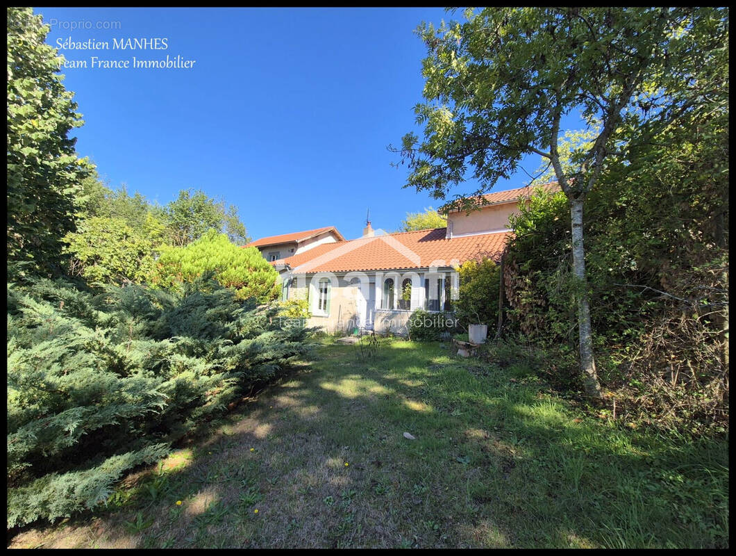 Appartement à PASLIERES