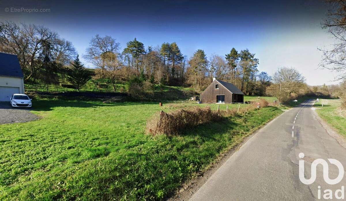 Photo 5 - Terrain à SAINT-ETIENNE-DE-CHIGNY