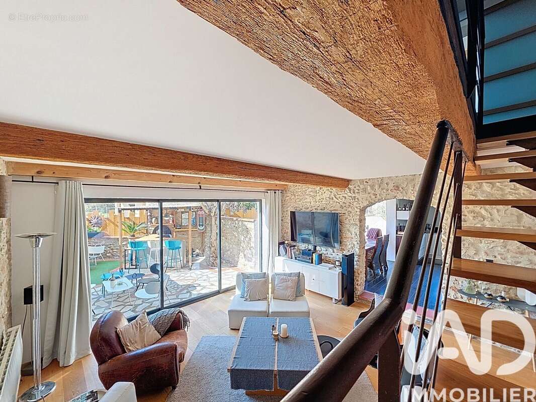 Photo 2 - Maison à TORREILLES