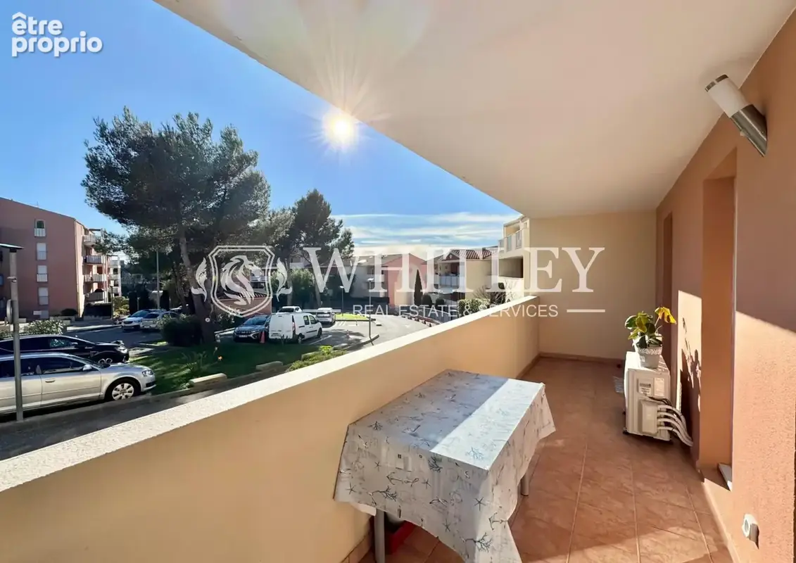 Appartement 2 pièces dans résidence avec piscine - photo 9