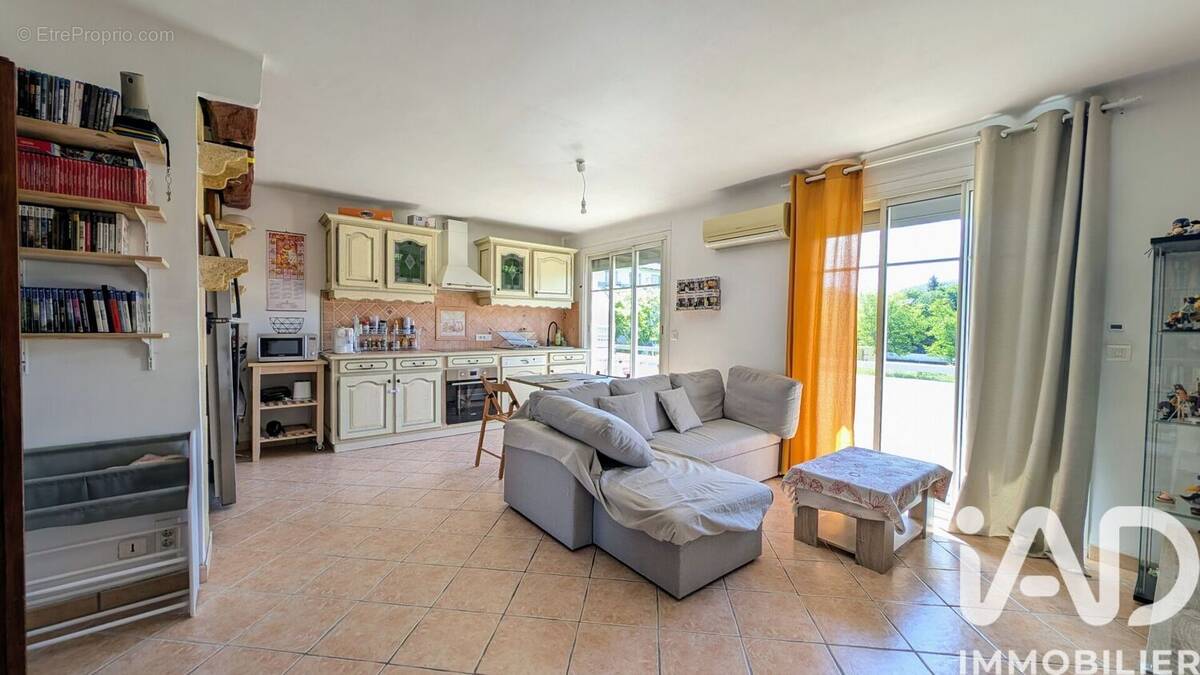 Photo 1 - Appartement à GIGNAC-LA-NERTHE