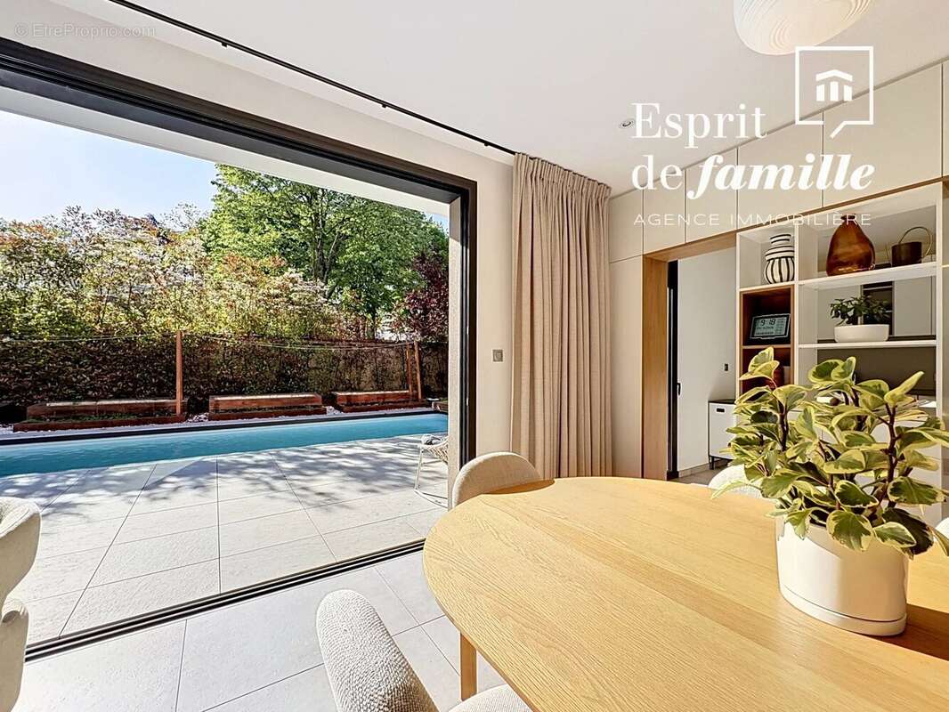 Maison à CALUIRE-ET-CUIRE