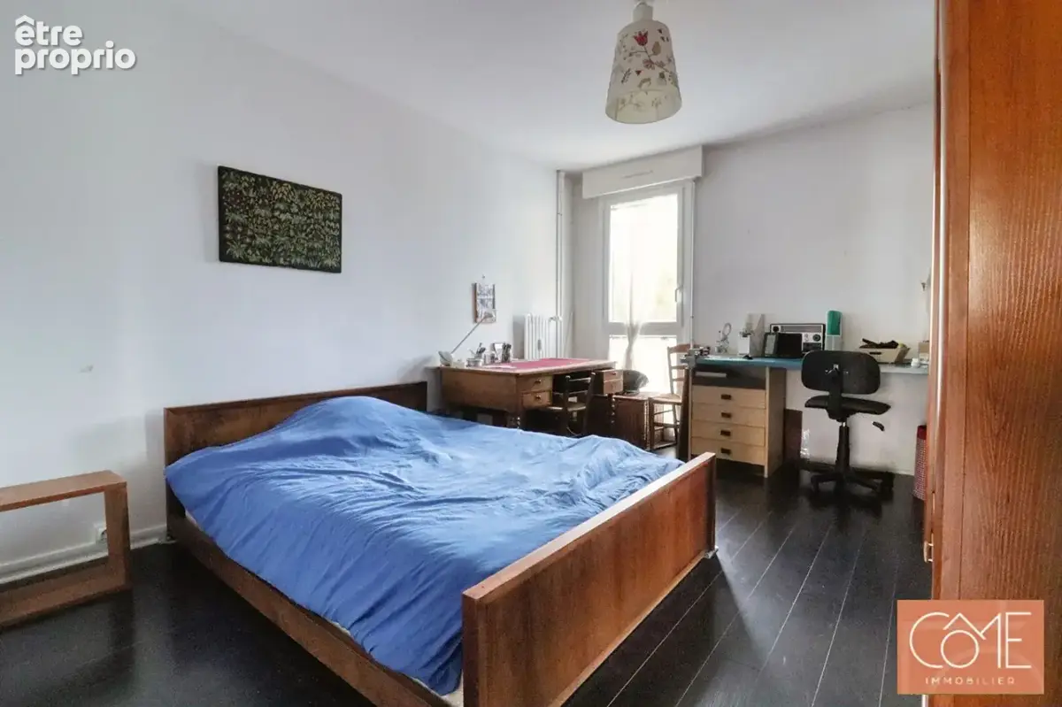 A VENDRE - RENNES 35000 - Quartier Clémenceau - Appartement T4 - 87,41 m² habitables - 2 chambres -  GARAGE ET CELLIER. - photo 8
