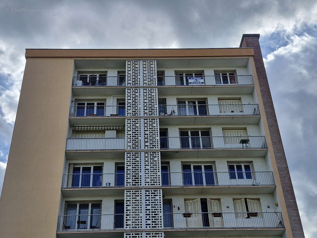 Appartement à BRON