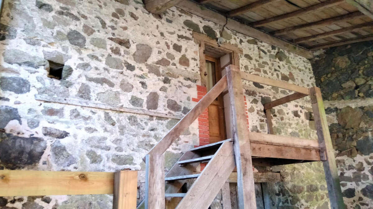 APPENTI - Maison à ASNIERES-SUR-BLOUR