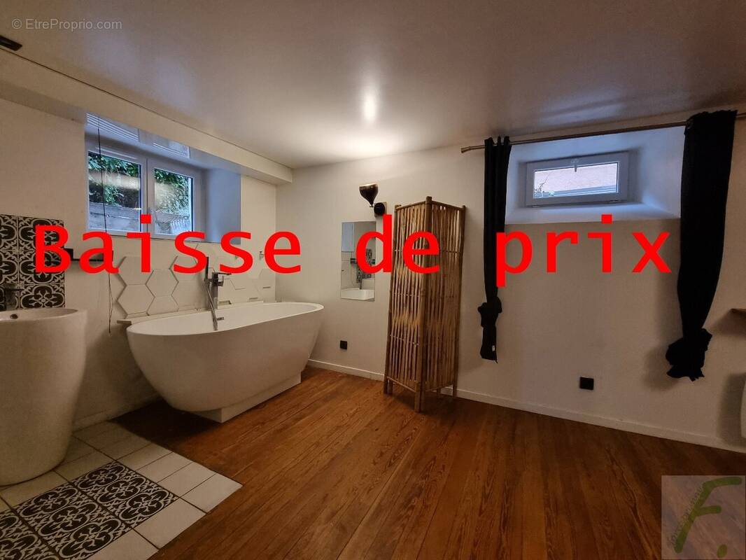 Appartement à AIX-LES-BAINS