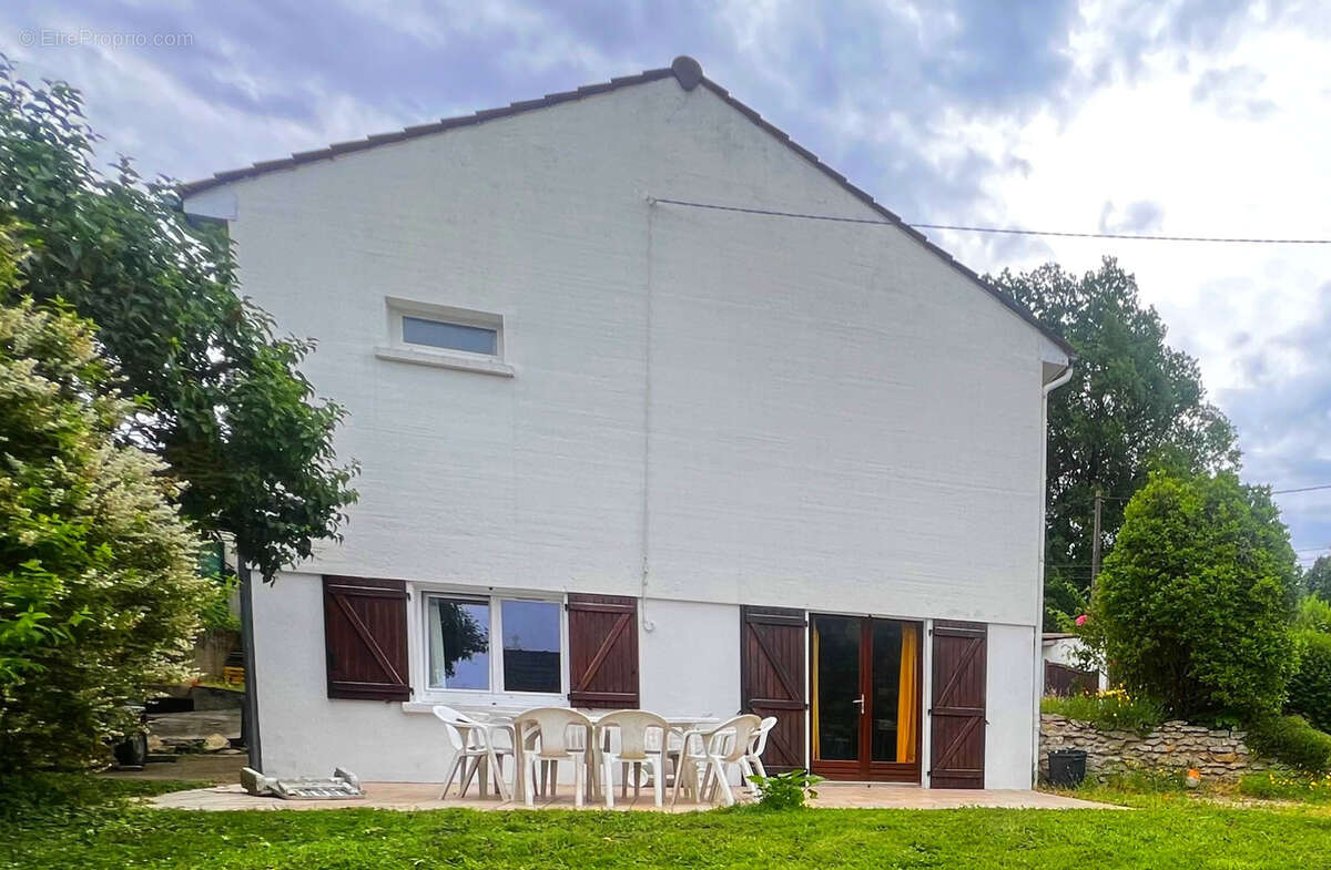 Maison à CHATELLERAULT