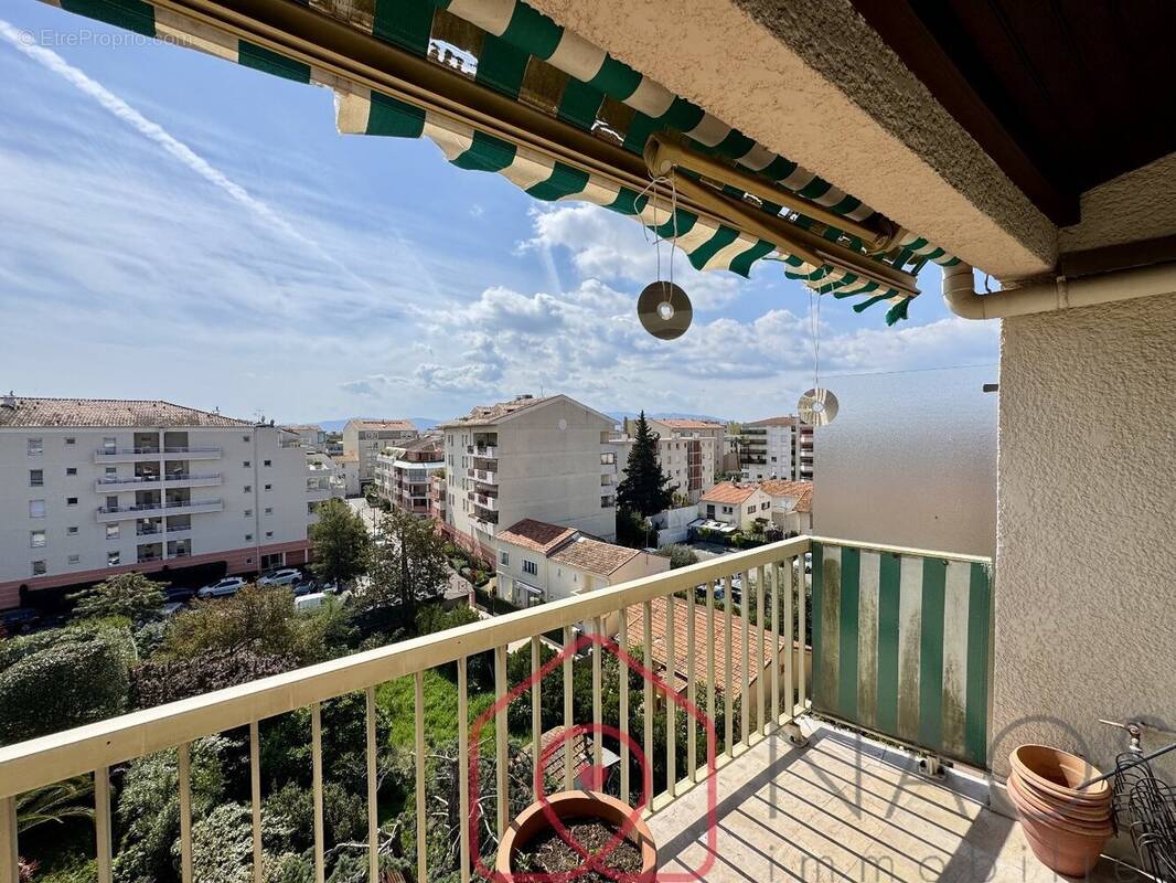 Appartement à SAINT-RAPHAEL