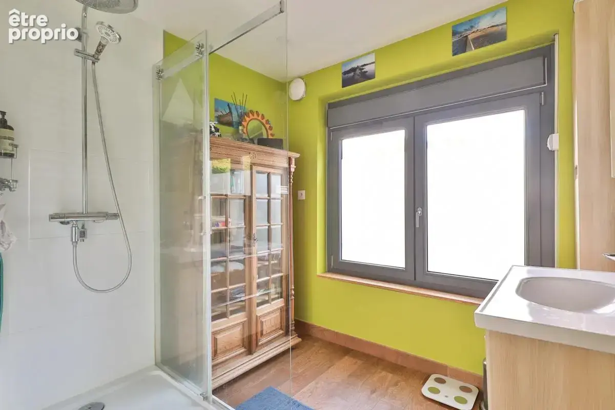 Maison de 6 pièces de 143 m² à Issy-les-Moulineaux - photo 13