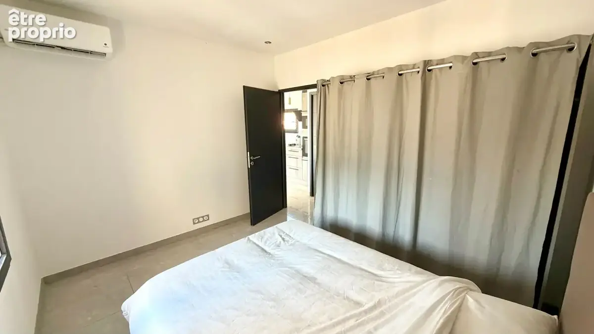 Appartement Type T2 avec terrasse, cave et place de parking privative sécurisée. - photo 9