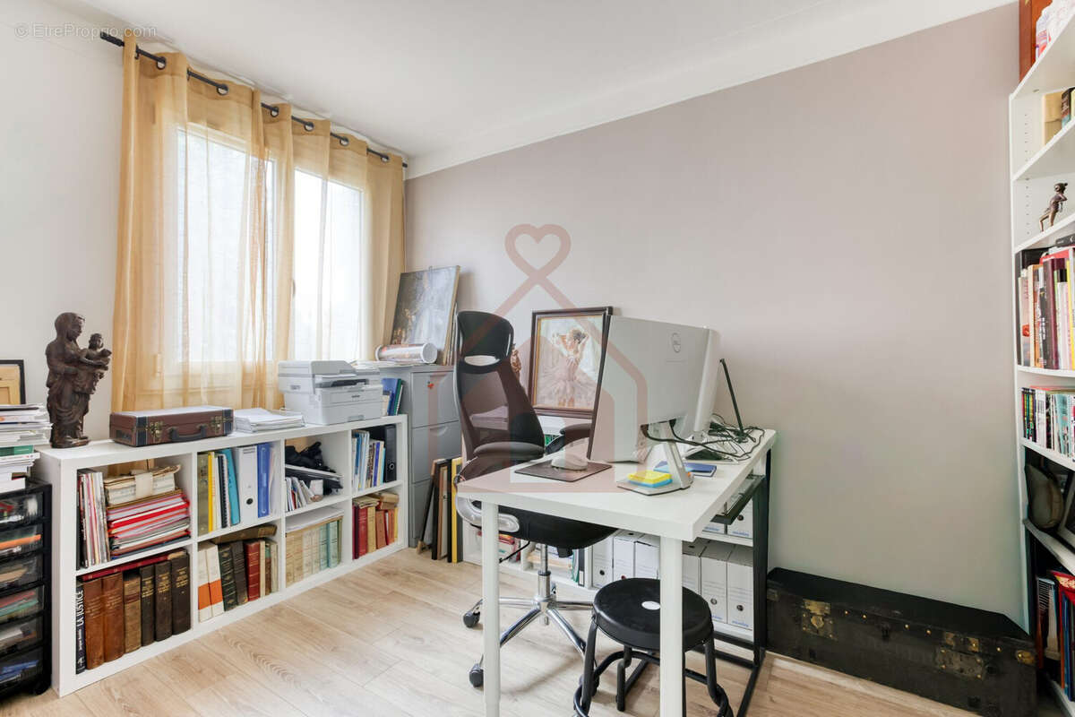 Appartement à VILLEJUIF