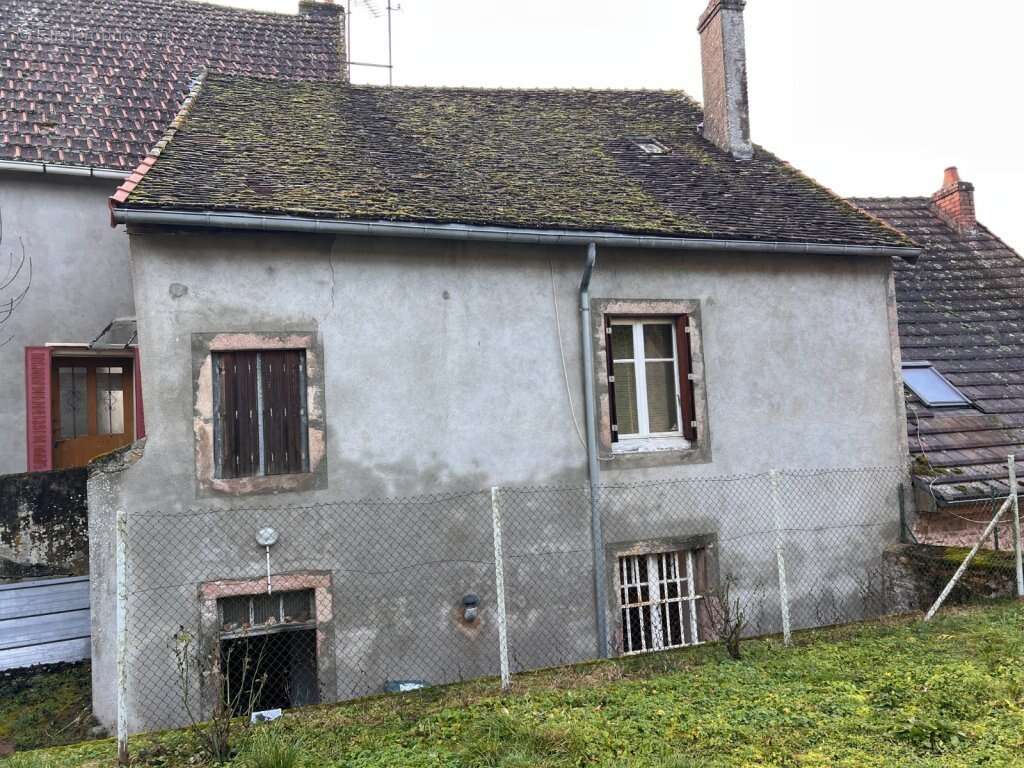 Maison à AUTUN