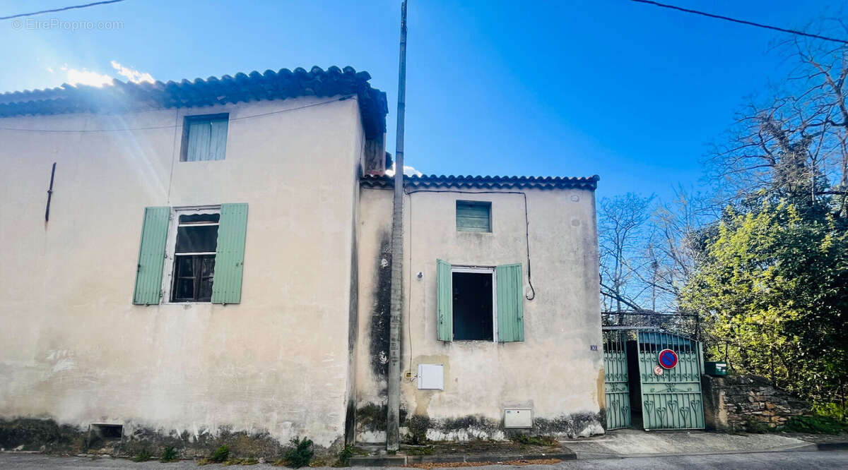 Maison à BAGNOLS-SUR-CEZE