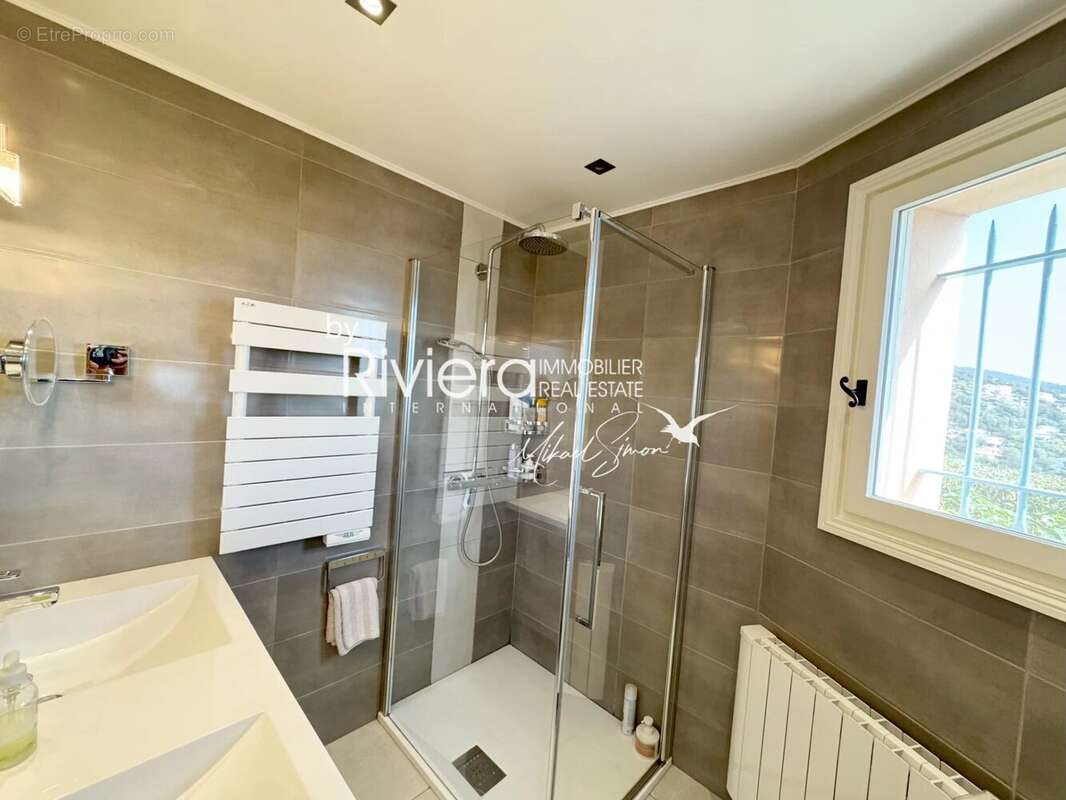 Maison à CAVALAIRE-SUR-MER