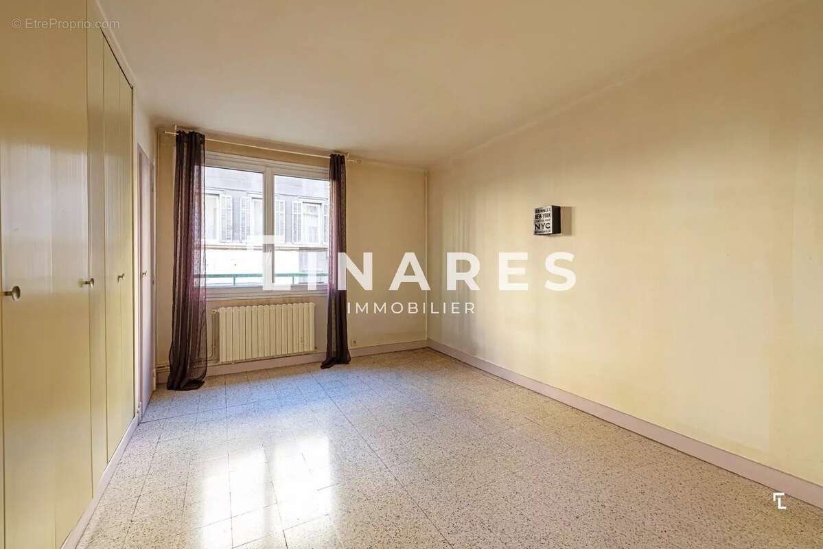 Appartement à MARSEILLE-3E