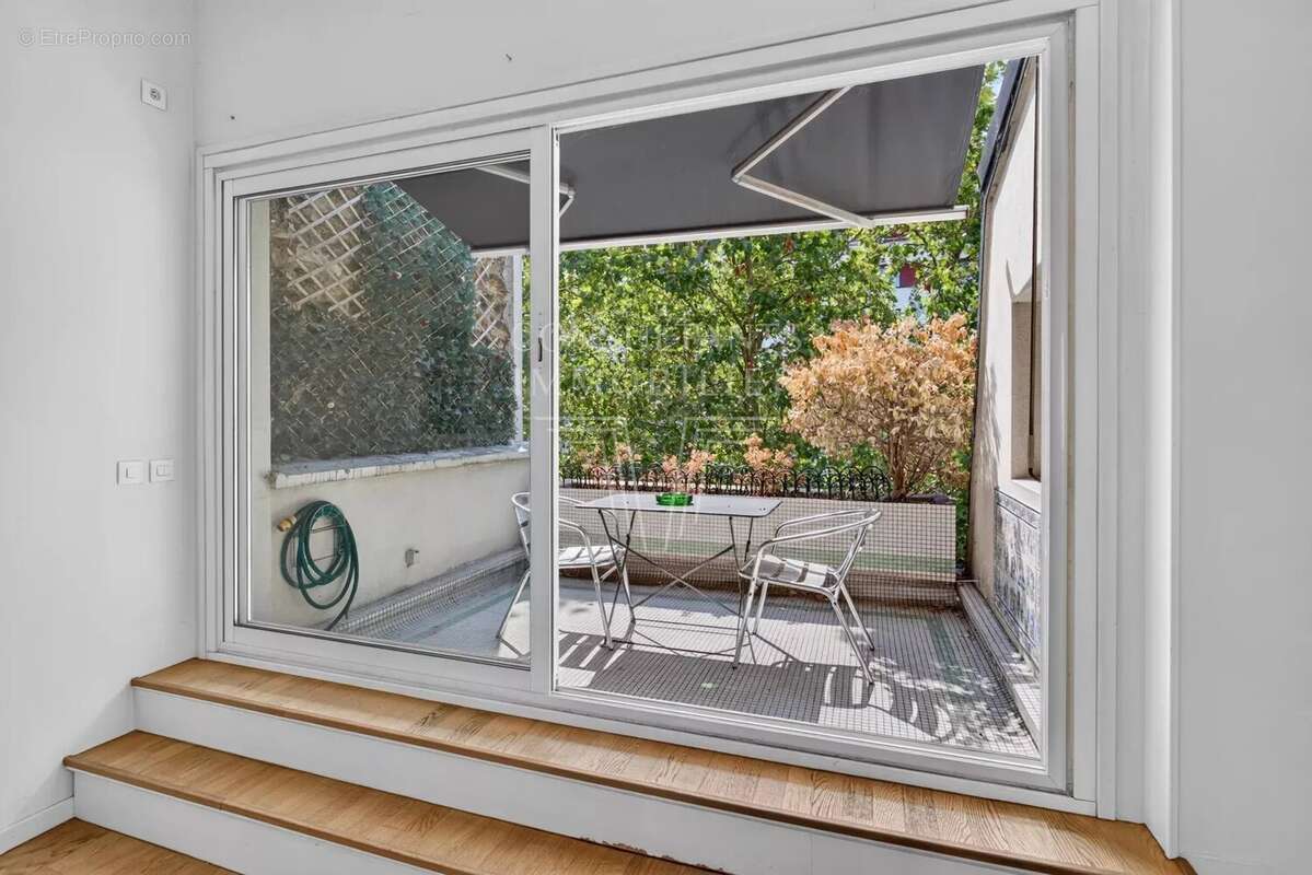 Boulogne Porte de Saint-Cloud . DUPLEX TROIS CHAMBRES - photo 2