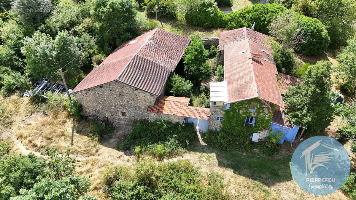 Maison à JOUX