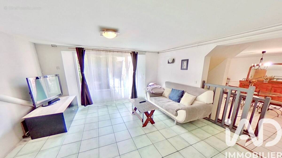 Photo 1 - Maison à THIAIS