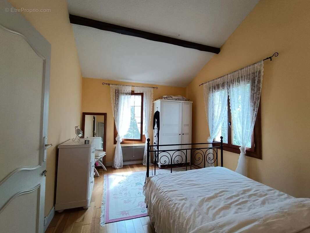 Charmante maison avec piscine et maison d'amis, proche Maillezais - photo 14