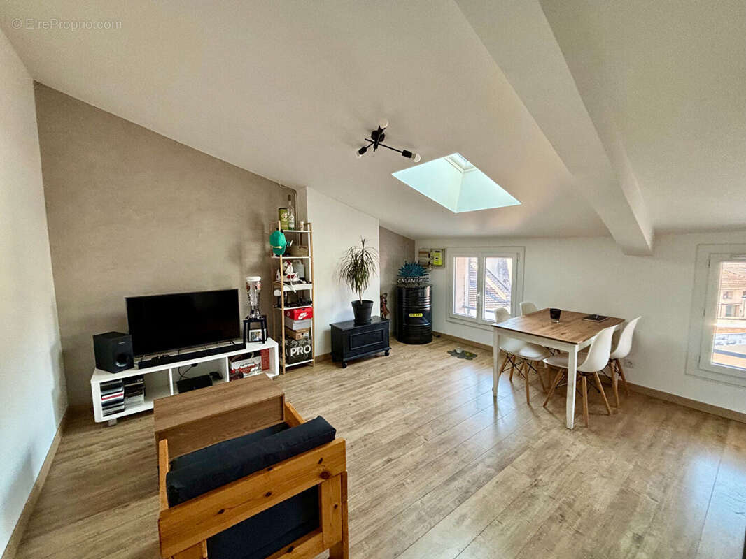 Appartement à MONTLUEL