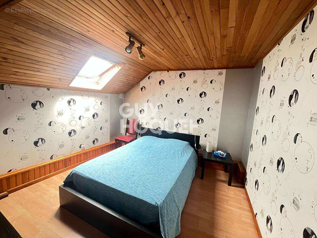Maison 128 m² à Soissons  - photo 6