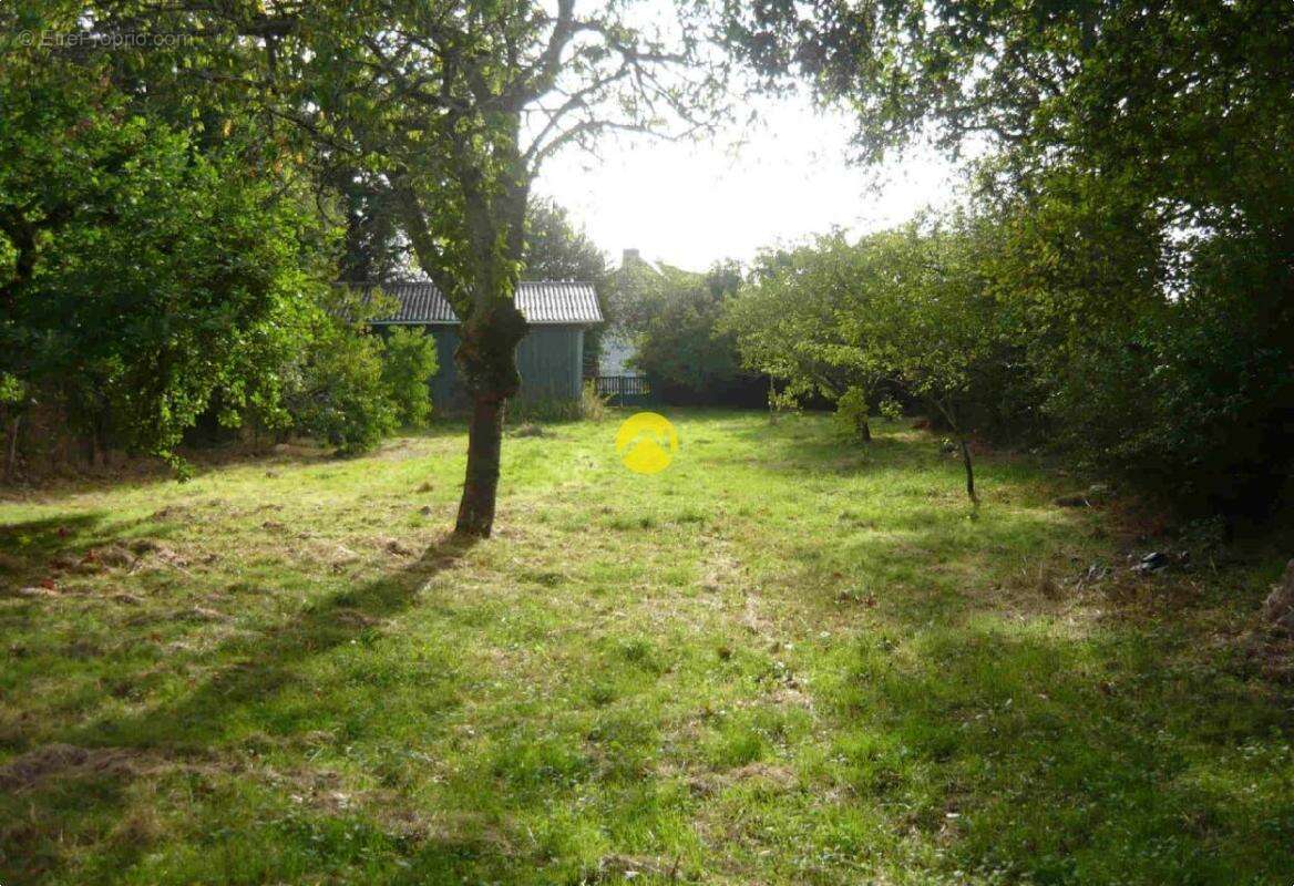 Maison à DUN-LE-PALESTEL