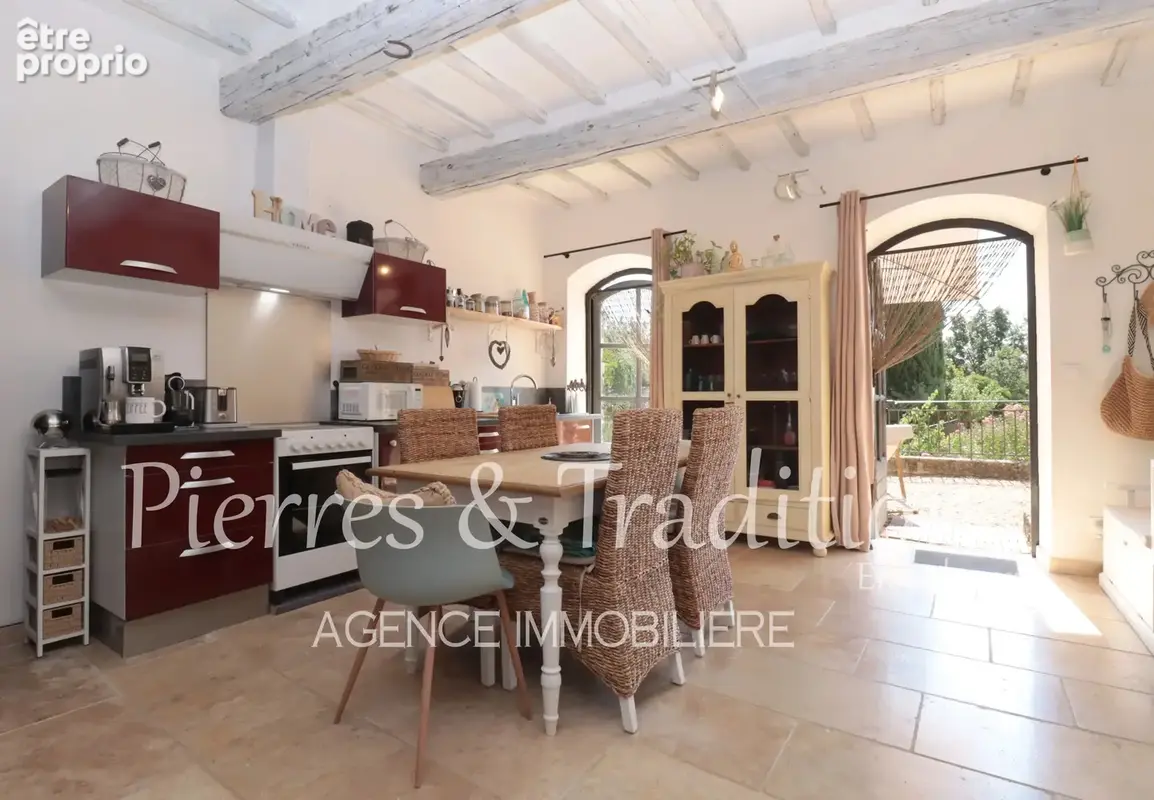 Luberon, Viens, joli appartement avec vue dégagée et piscine - photo 2