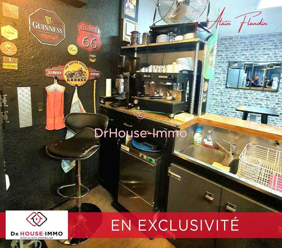 Commerce à VALS-PRES-LE-PUY