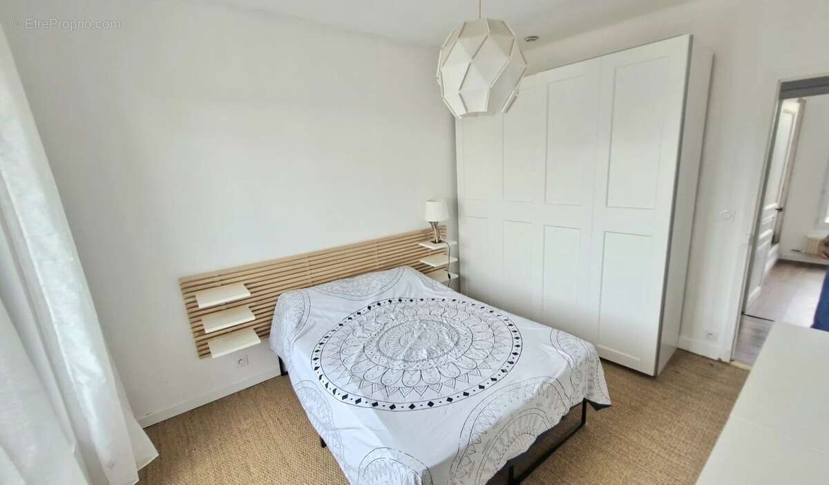 Appartement à COLOMBES