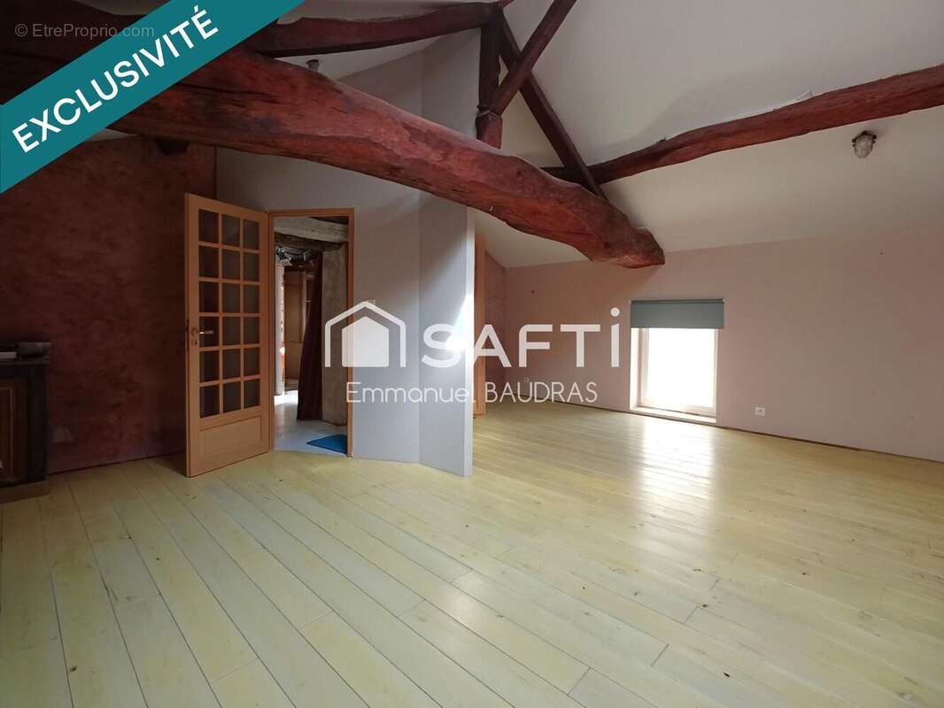 Photo 6 - Commerce à LUGNY