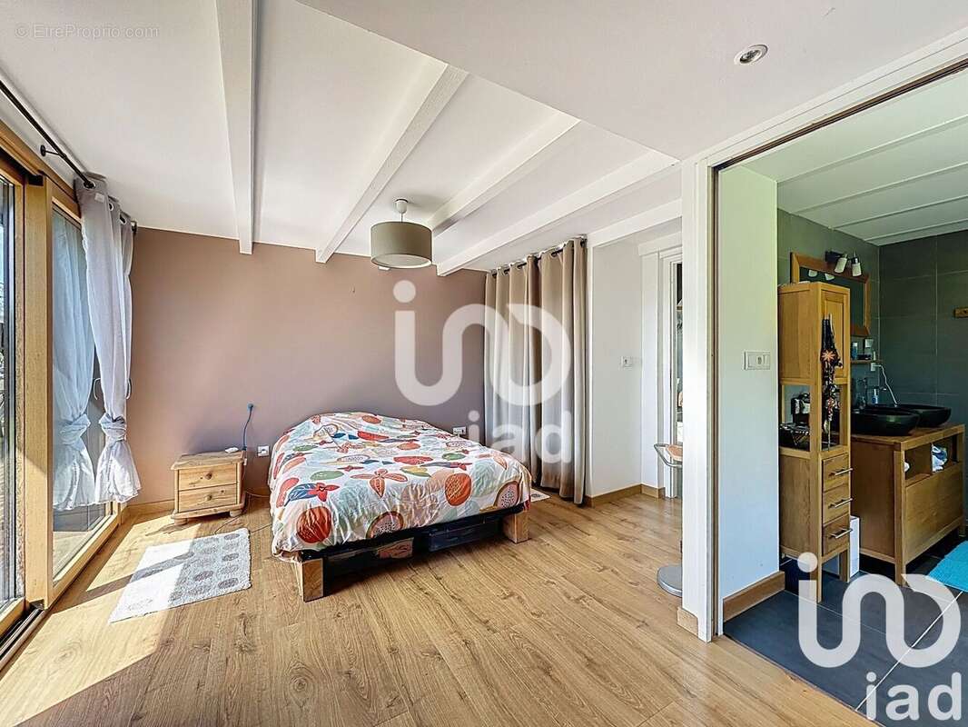 Photo 8 - Maison à ARBUSIGNY