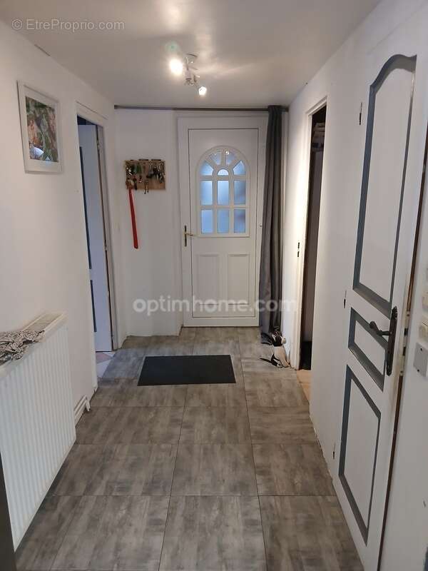 Maison à SAINT-LEOPARDIN-D'AUGY