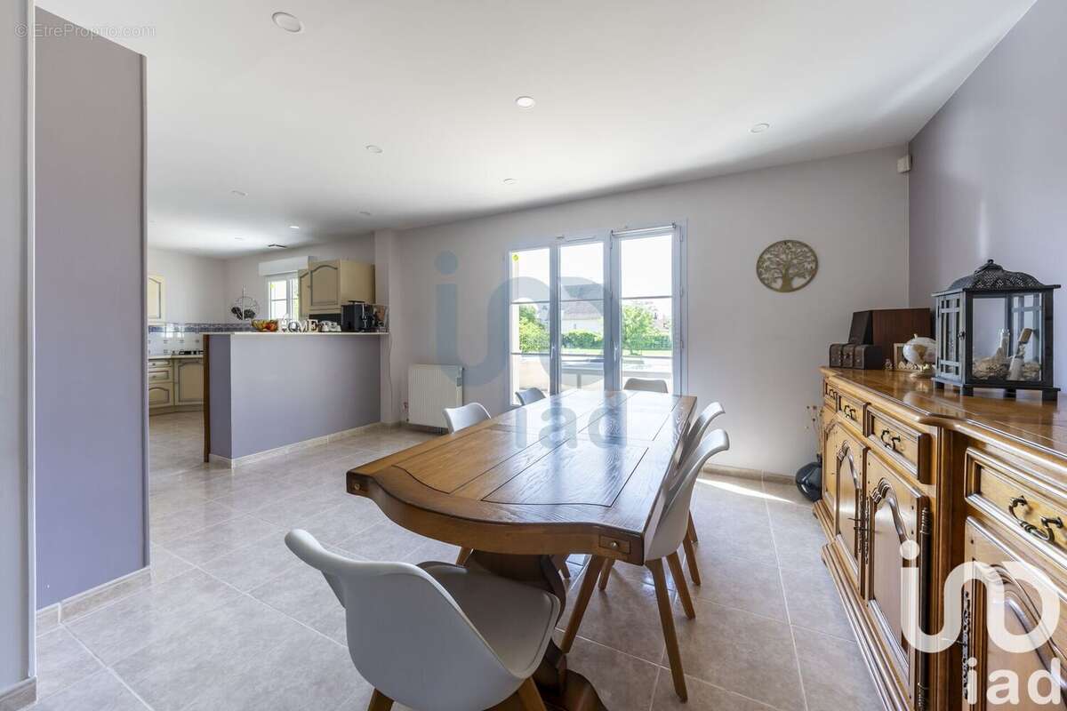 Photo 4 - Maison à AUVERNAUX