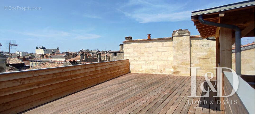 Appartement à BORDEAUX