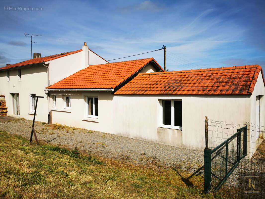 Maison à SAINT-PHILBERT-DE-GRAND-LIEU