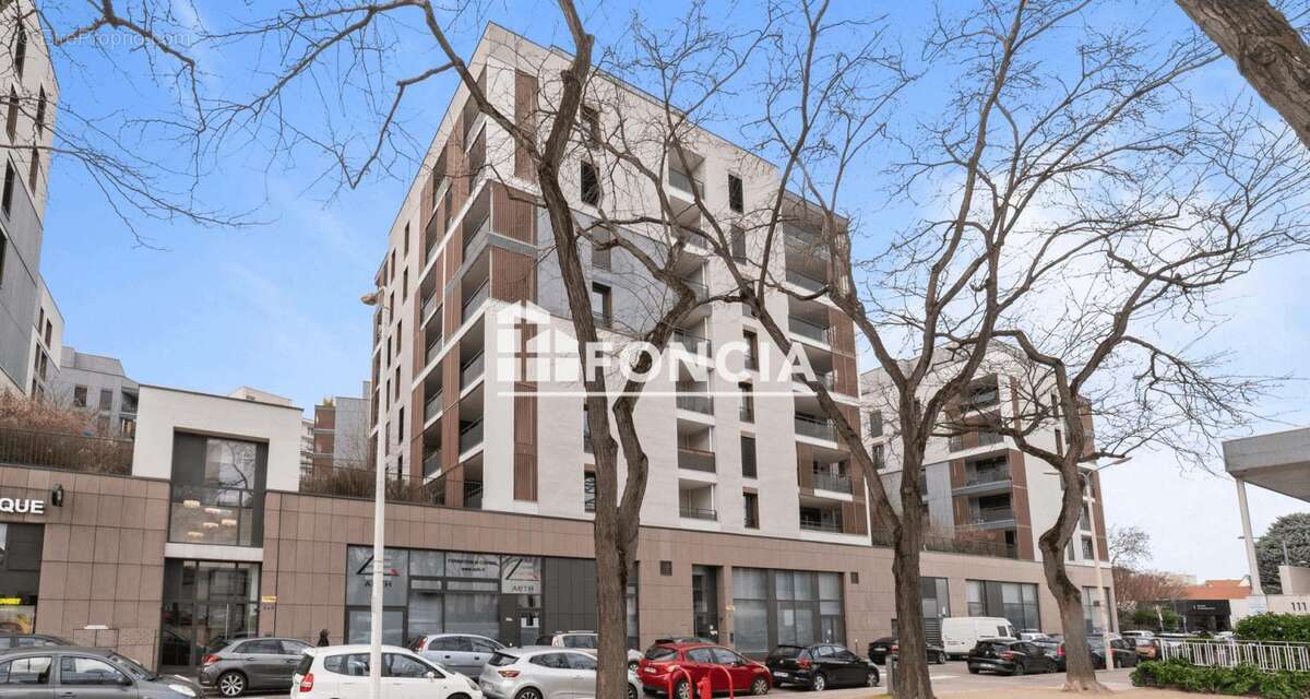 Appartement à LYON-8E