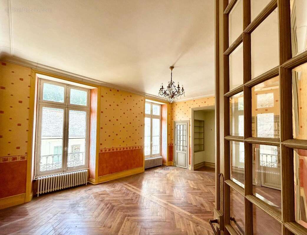   - Appartement à ANGERS