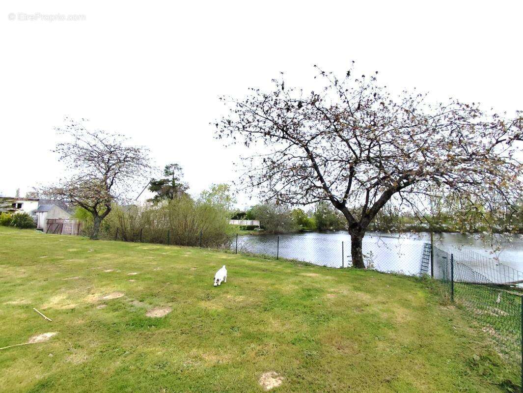 Maison à COURVILLE-SUR-EURE