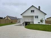 Maison à BOURG-ACHARD